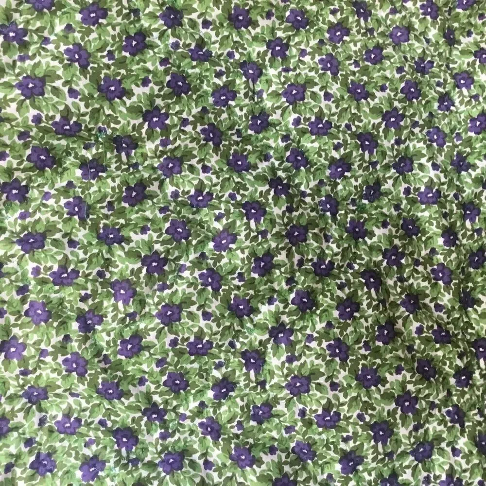 NWT Hand Crafted Lavender Florals With Gorgeous Coordinating Colors Quilt